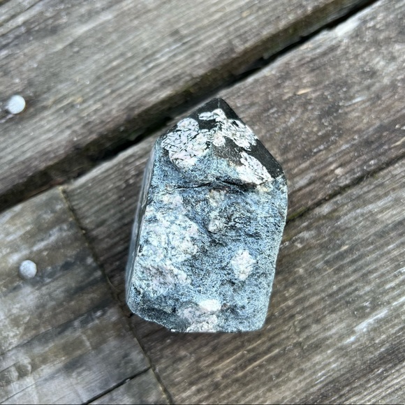 Snowflake Obsidian Crystal Pointed Tower - Picture 2 of 11